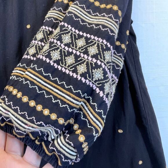 Anthropologie Pilcrow Black Gold Embroidered Calanthe Puff Sleeve Blouse Medium - Picture 6 of 10